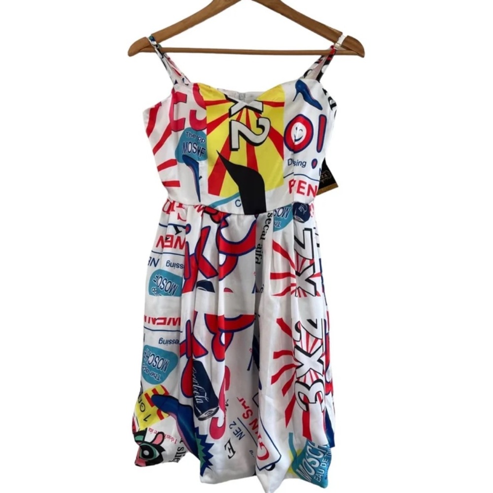 ZAZA Woman’s Pop Culture White Mini Dress with Spaghetti Straps size Medium - Picture 2 of 9